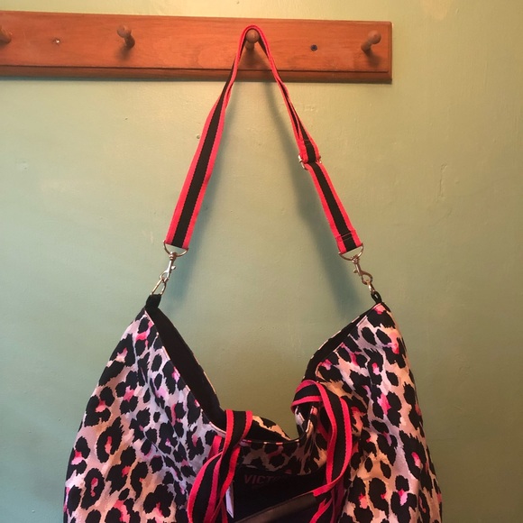 Sac Fourre-tout Victoria's Secret Léopard - Lot De 3 Cosmétiques - Neuf Avec étiquettes